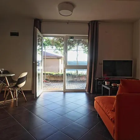 Pesja Apartment *